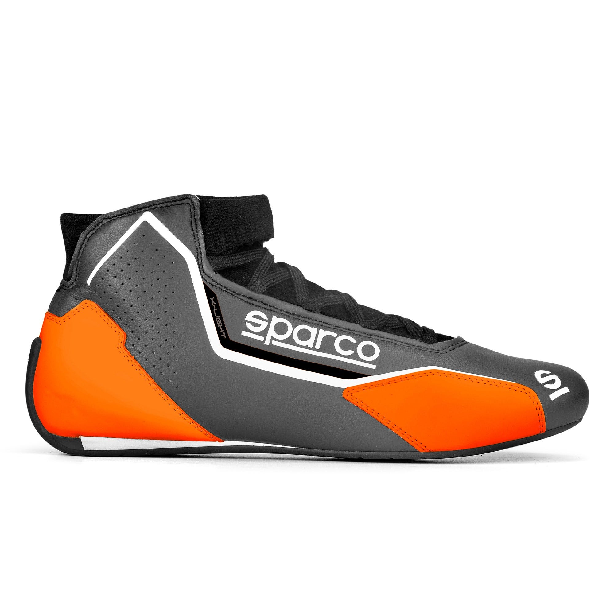 X light. Sparco x-Light. Sparco 8856-2018 homologation.